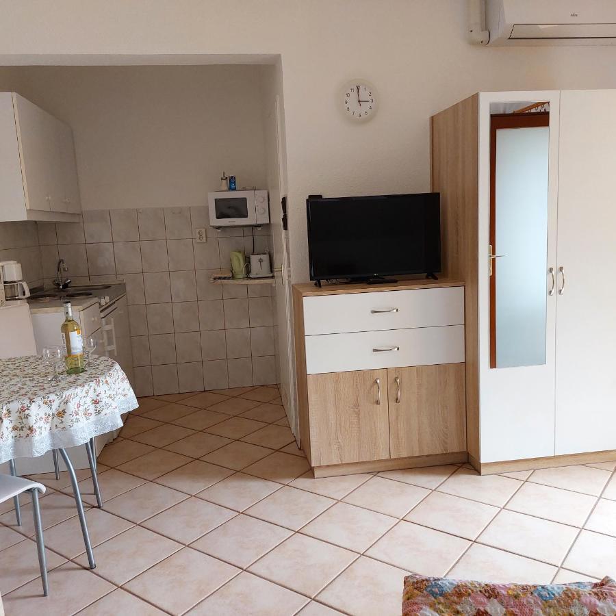 Erika Apartmanhazak Hévíz المظهر الخارجي الصورة
